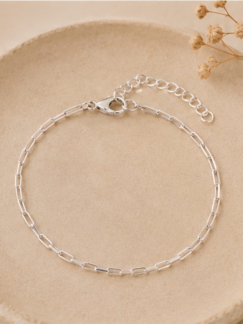 ✨$15 each or 3 for $30 
Minimal Silver Chain Bracelet 🤍 💦Waterproof💦